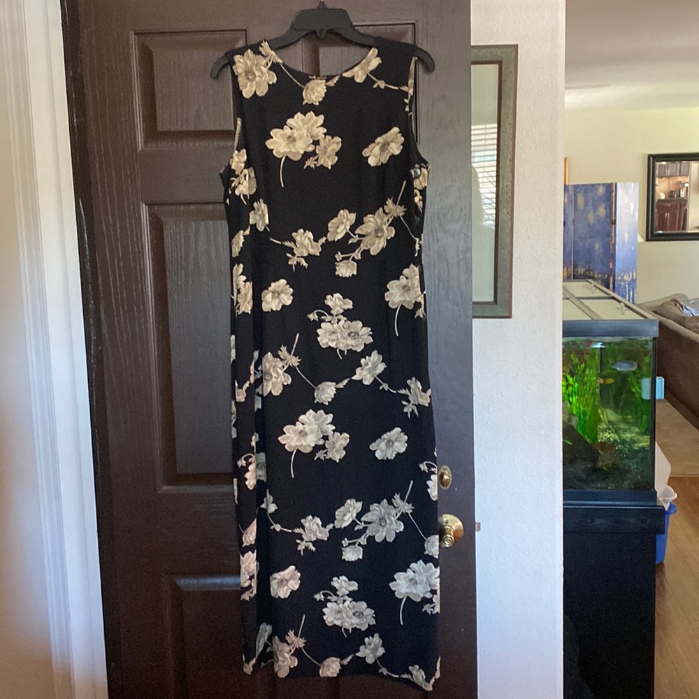 DRESS R&K